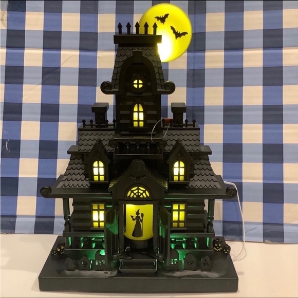 Target Hyde & Eek Animated Haunted Mansion - Picture 5 of 8